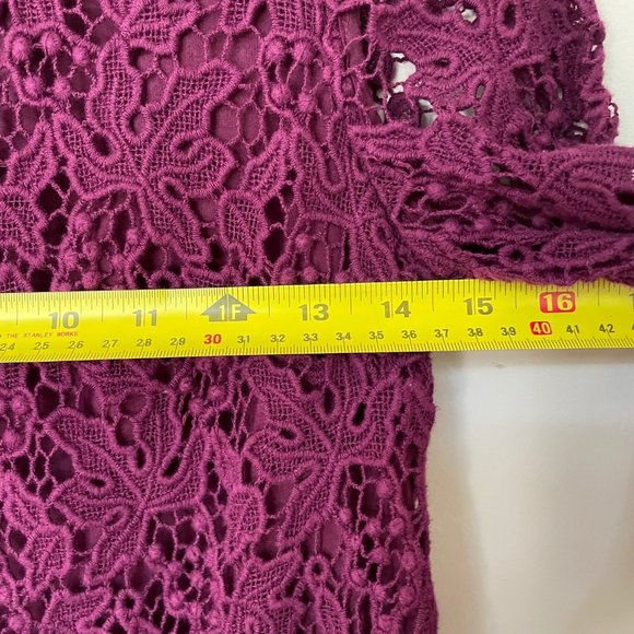 Talbots Lace Blouse, lined - Picture 5 of 6